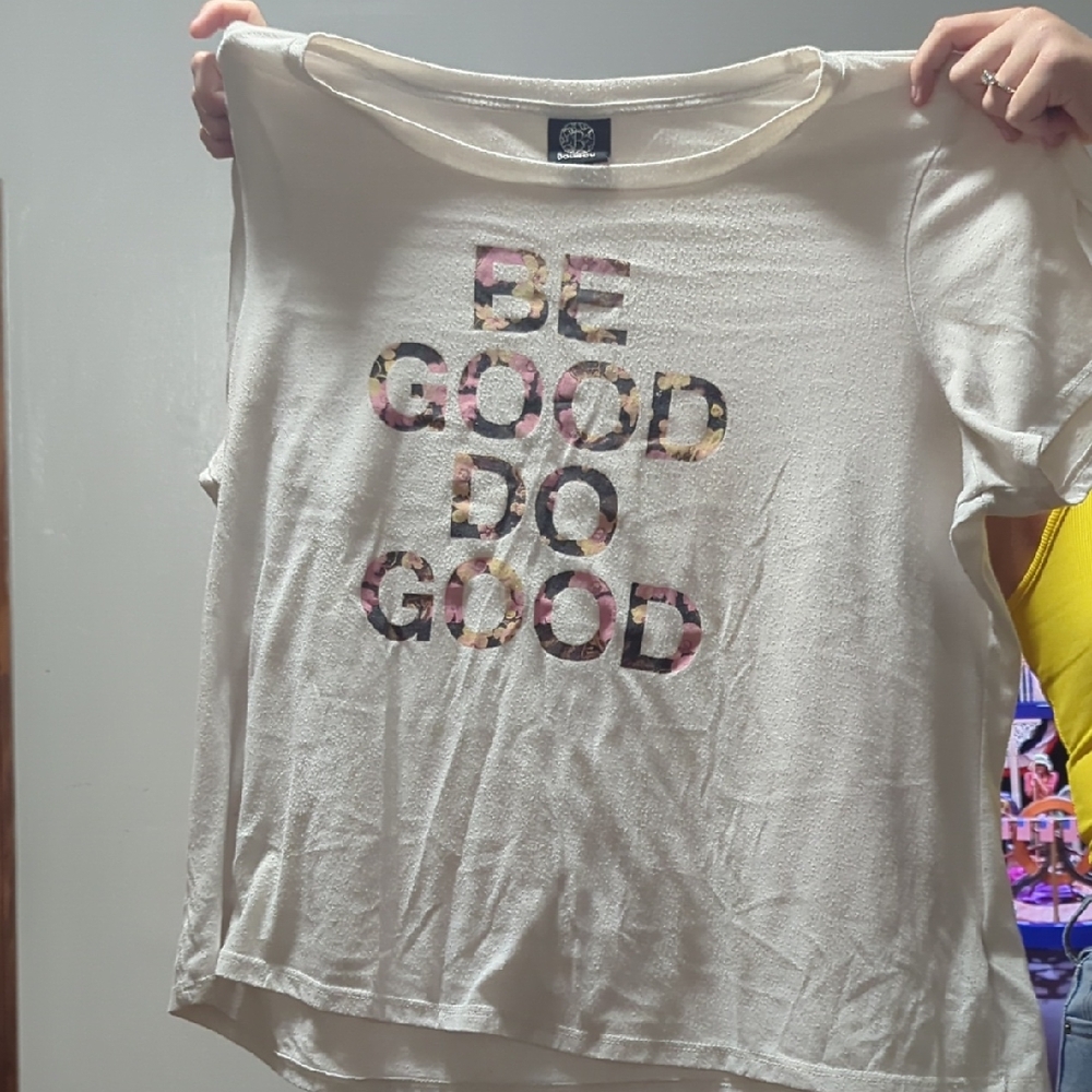 Bobeau Cream Graphic Tee